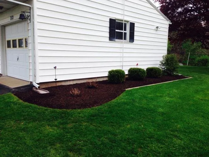 Top-rated landscape design in Lyons, NY by Phillips Lawn & Landscape