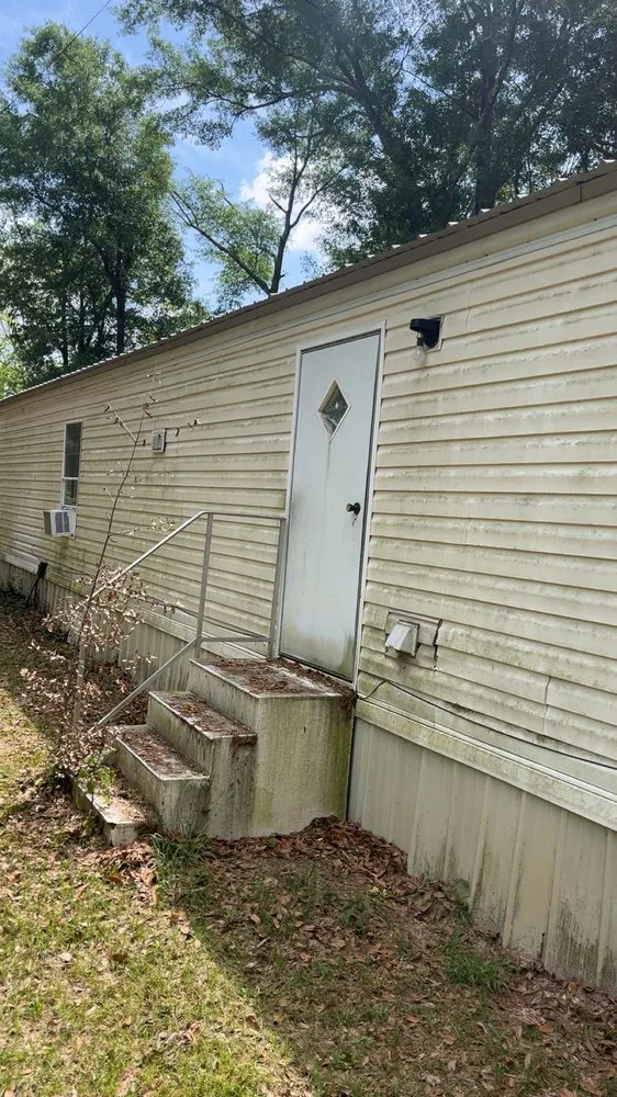 Top-rated landscaping services in Loxley, AL by Phillips Lawn Care and Handyman Services