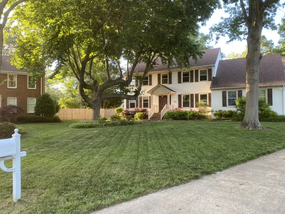 Trusted landscape installation for homes in Elizabeth City, NC by Phillips Lawn Services