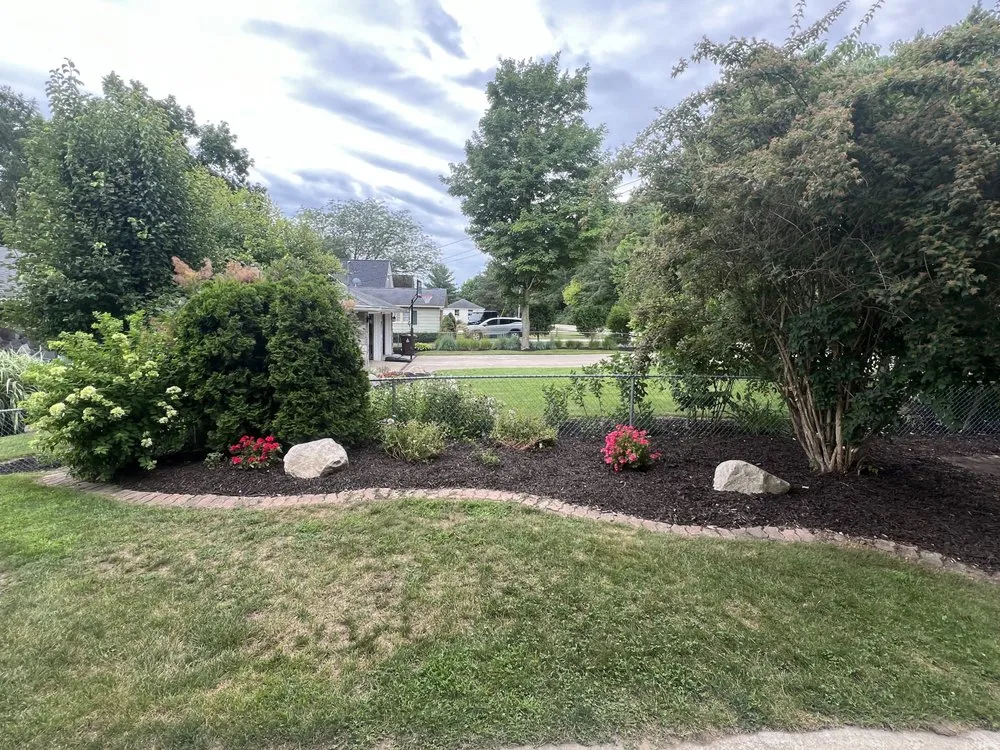 Custom outdoor landscaping in Ravenna, MI by Phillips Lawn Services