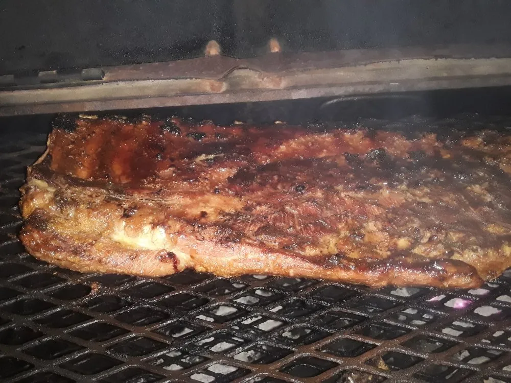 Professional residential landscaping in Tupelo, MS by Phillys Steak