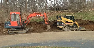 Trusted lawn care service for homes across Oxford, CT - Phil's Landscaping