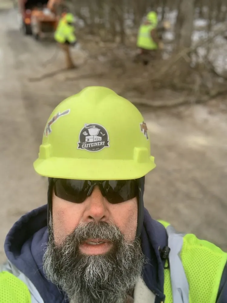 Expert garden landscaping experts serving Muncie, IN - Phil's Lawn Service