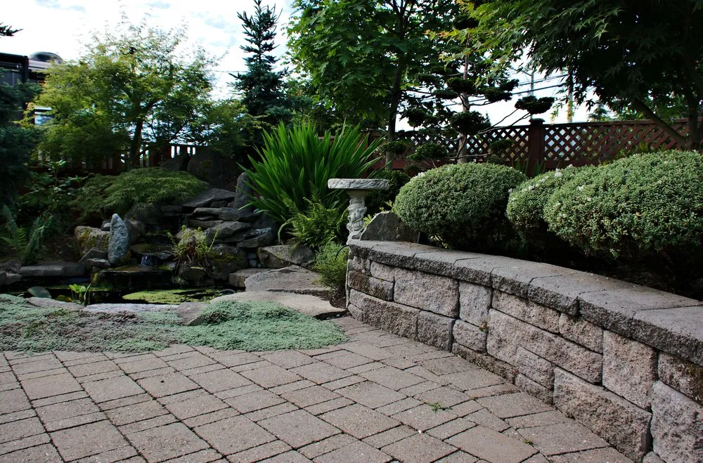 Reliable lawn care service in Crum Lynne, PA - Philz Landscaping