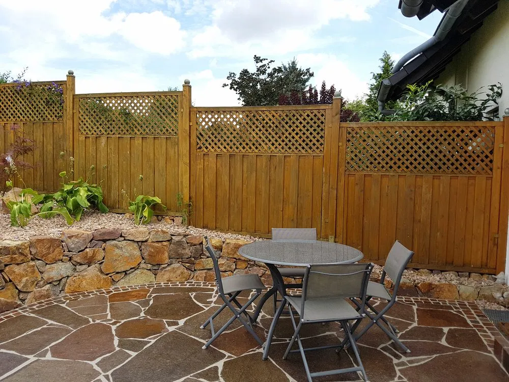 Trusted garden landscaping with custom design in Crum Lynne, PA by Philz Landscaping
