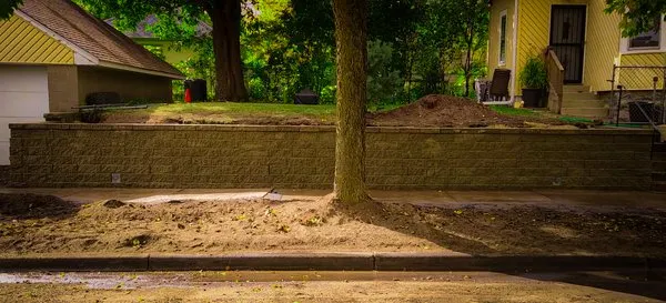 P.H.M. Incorporated Logo