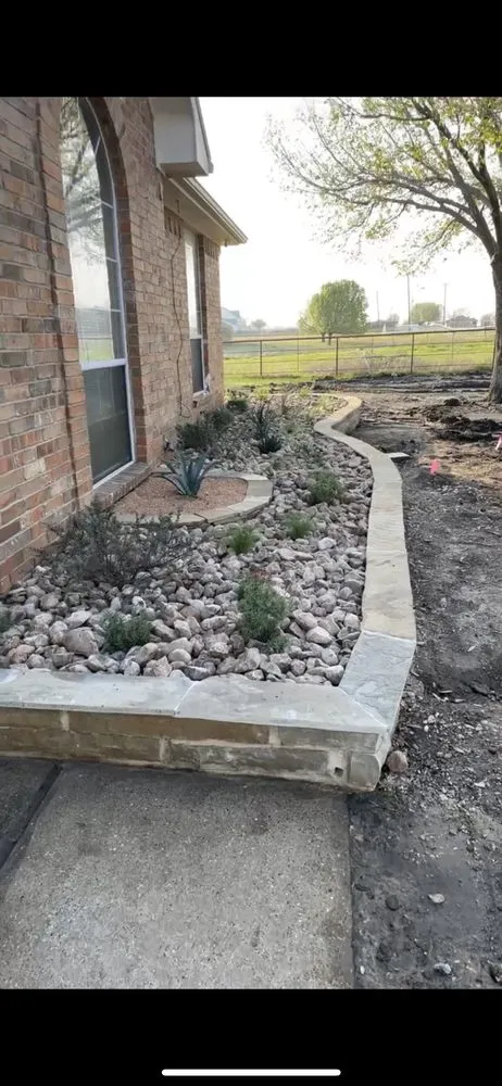 Trusted lawn care service experts serving Rockwall, TX - Phoenix Landscaping & Construction