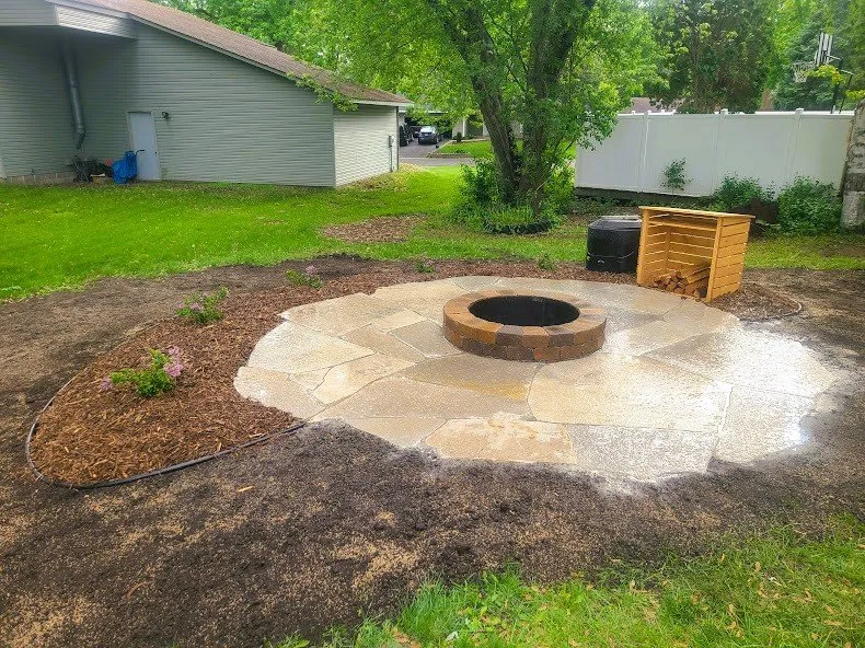 Local residential landscaping in Oakdale, MN - Phoenix Landscaping