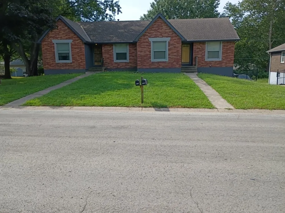 Trusted landscape installation in Independence, MO - Phoenix Lawn Care