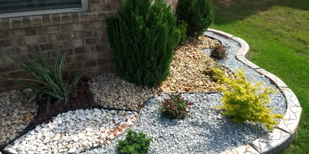 Affordable yard cleanup service experts serving Fairburn, GA - Phoenix Painting and Landscaping