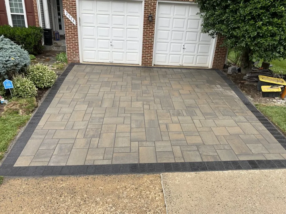 Top-rated outdoor landscaping in Falls church, VA - Phoenix Pavers