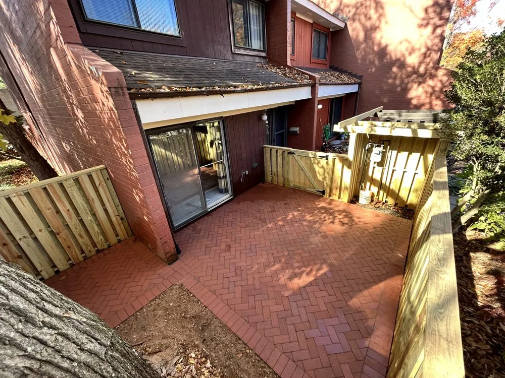 Professional residential landscaping in Falls church, VA - Phoenix Pavers