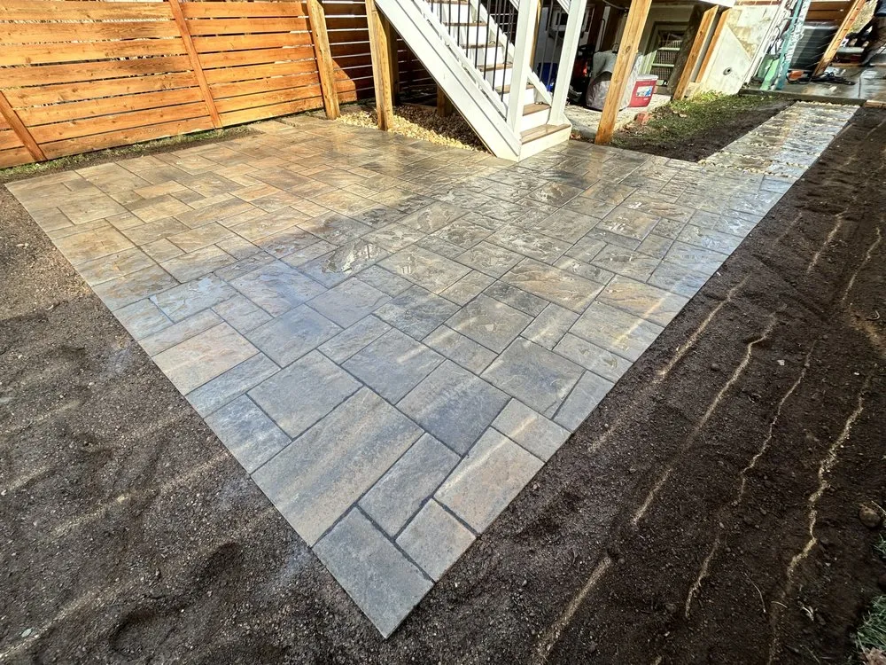 Professional yard cleanup service in Falls church, VA by Phoenix Pavers