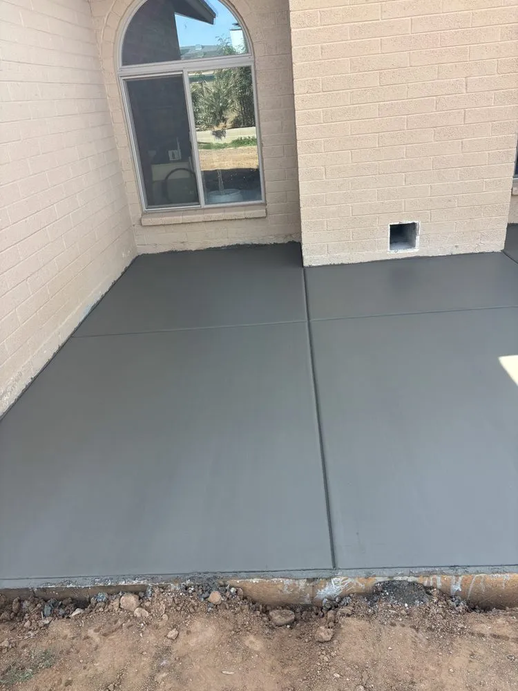 Reliable yard cleanup service for beautiful yards in Phoenix, AZ by Phoenix Primera Builders