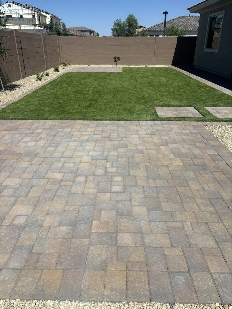 Professional landscape installation in Phoenix, AZ - Phoenix Primera Builders