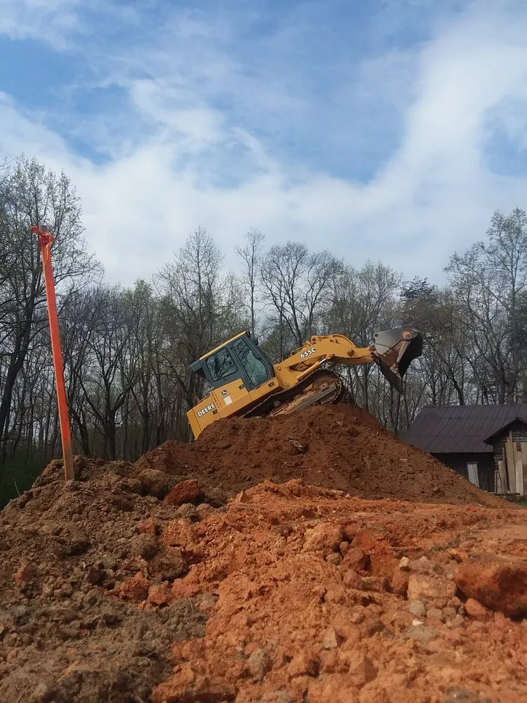 Custom yard maintenance in Walkertown, NC - Phoenix Trucking and Site Development