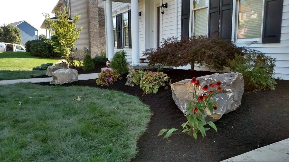 Local landscaping services in Trafford, PA - Phs Hardscapes