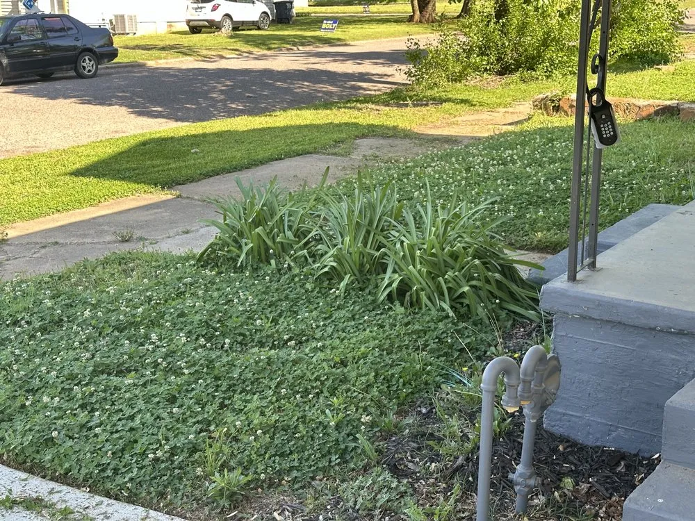 Trusted outdoor landscaping for year-round maintenance across Nichols Hills, OK - Phully Clipped Lawns