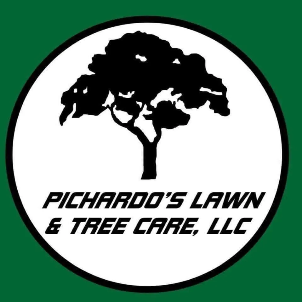 Custom landscape design in Forth Myers, FL by Pichardo’s Lawn & Tree Care