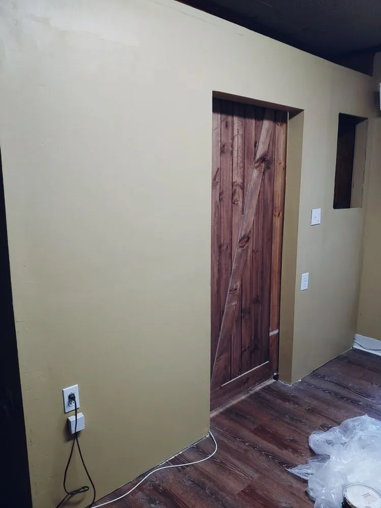 Reliable lawn mowing service experts serving Baton Rouge, LA - Pickering Lawn Care & Home Maintenance