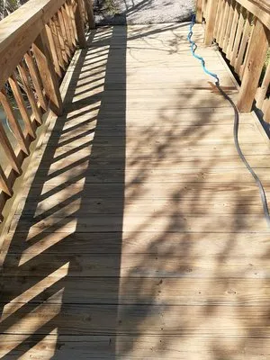 Pickney's Lawnservice and More Logo