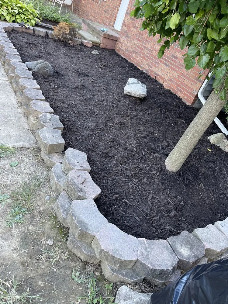 Reliable yard maintenance in Harrison Township, MI - Picks Yard Care