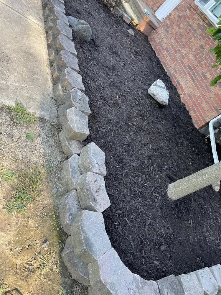 Professional yard maintenance in Harrison Township, MI - Picks Yard Care