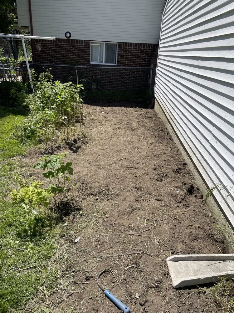 Professional yard maintenance in Harrison Township, MI by Picks Yard Care