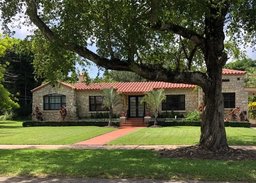 Trusted outdoor landscaping in Miami, FL by Pico's Lawn and Landscaping