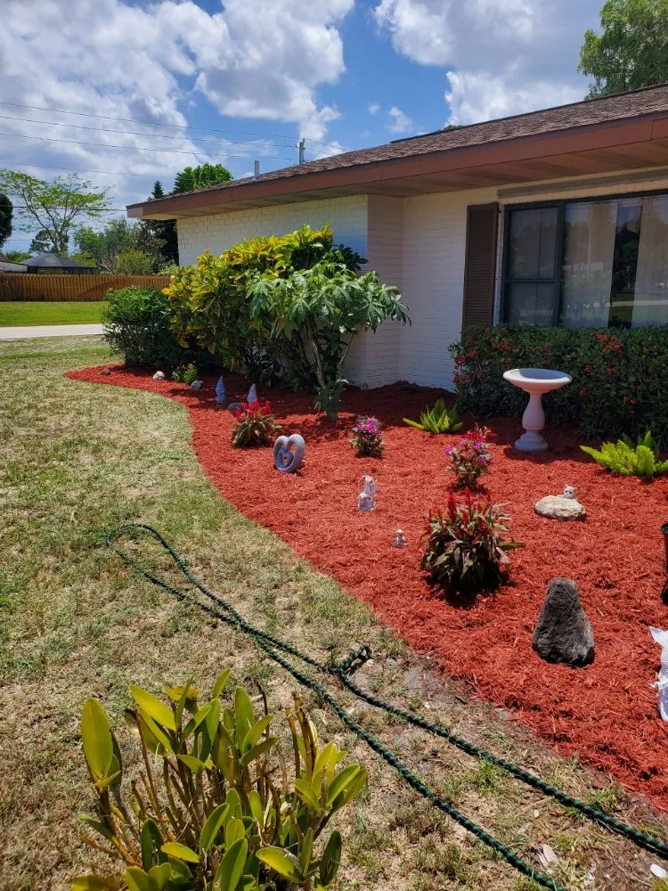 Local garden landscaping experts serving Port St. Lucie, FL - Pico's lawn and maintenance