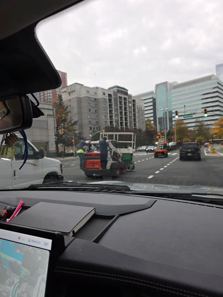 Professional outdoor landscaping experts serving Fairfield, NJ - Picture Perfect Landscapes