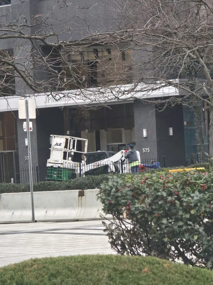 Reliable lawn care service experts serving Fairfield, NJ - Picture Perfect Landscapes