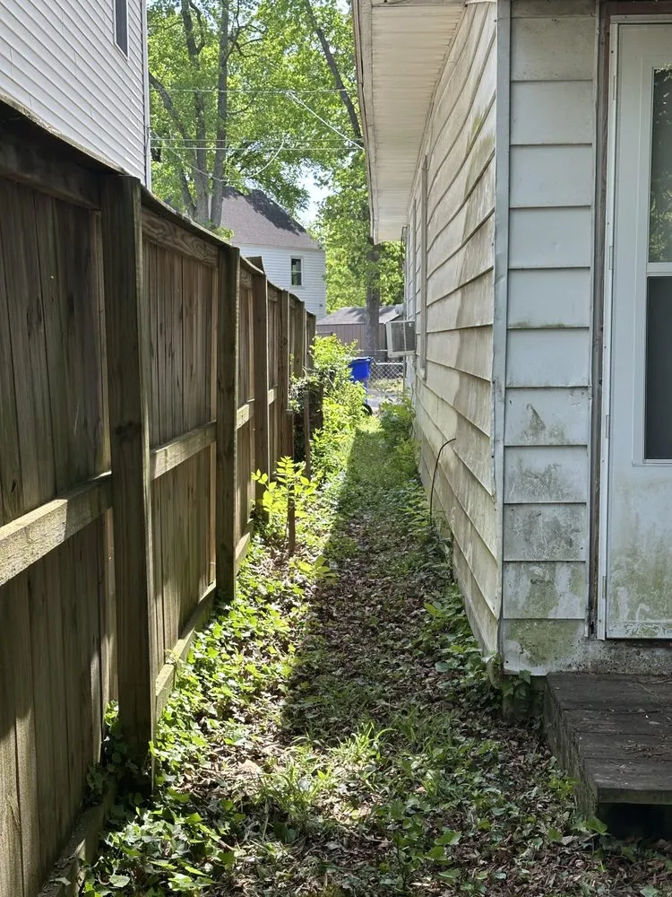 Expert lawn mowing service experts serving Norfolk, VA - Picture Perfect Lawn & More