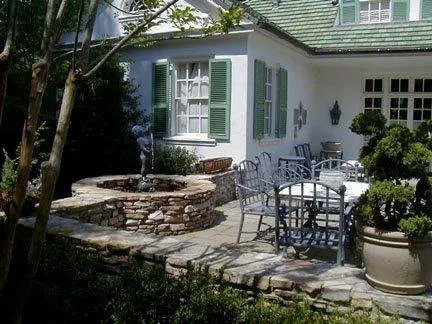 Professional lawn care service in Colfax, NC - Piedmont -Carolina Landscaping