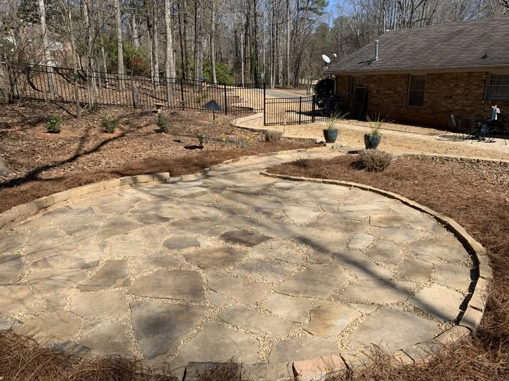 Top-rated lawn care service experts serving Arnoldsville, GA - Piedmont Landscape Management