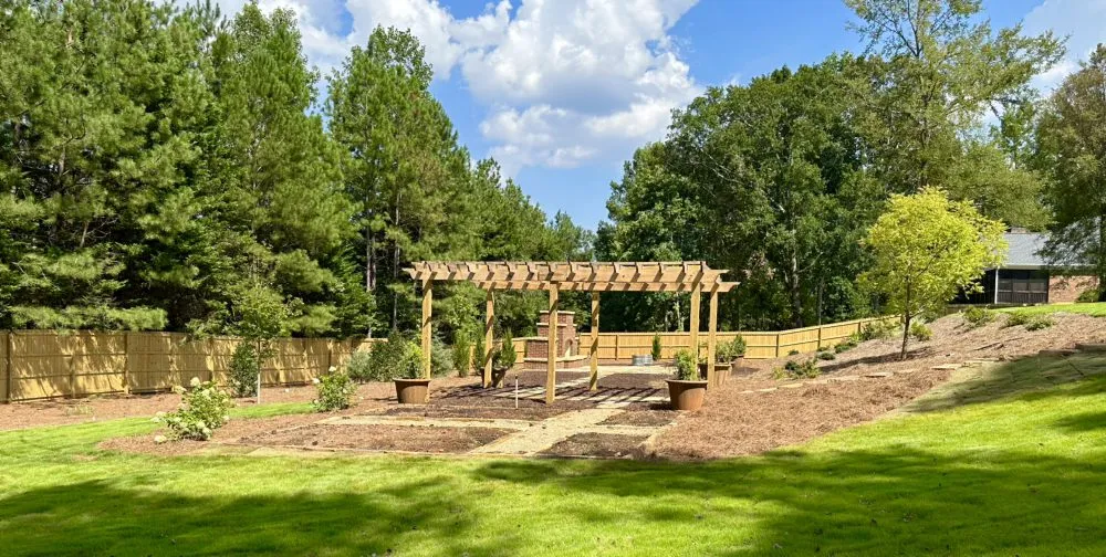 Expert lawn mowing service experts serving Arnoldsville, GA - Piedmont Landscape Management