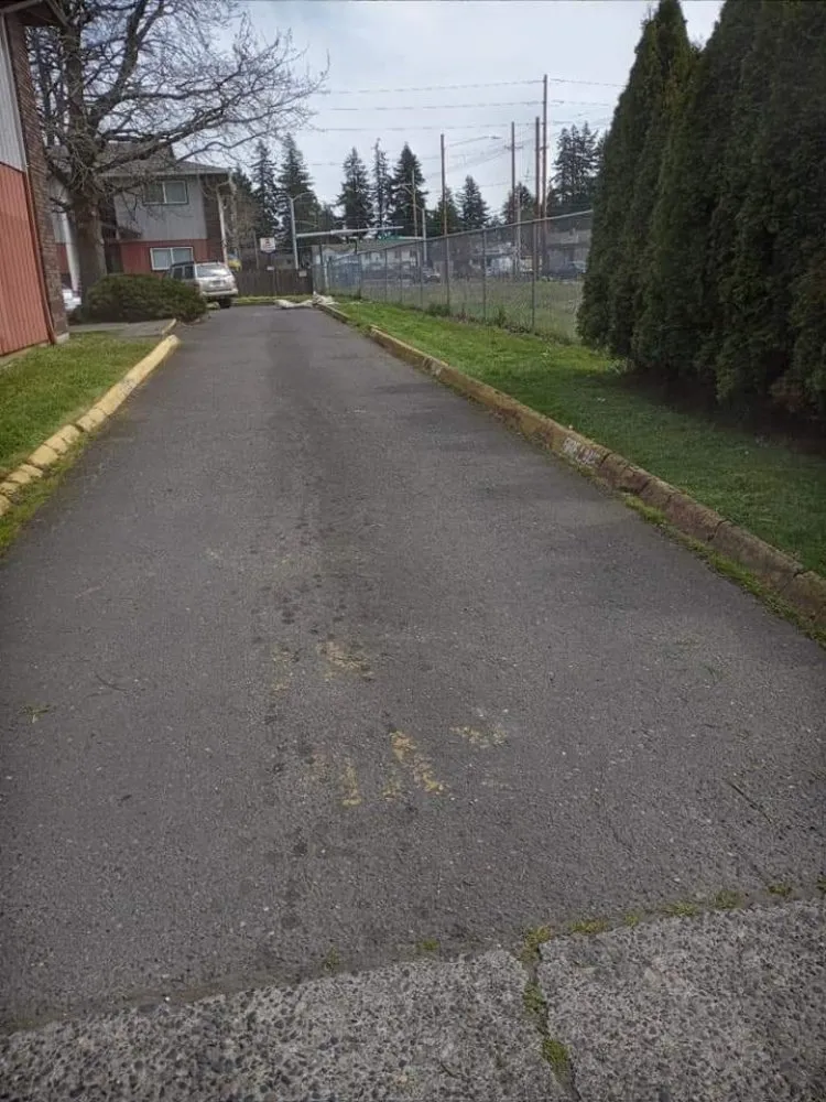 Trusted lawn mowing service in Vancouver, WA - Piedras Landscaping Services