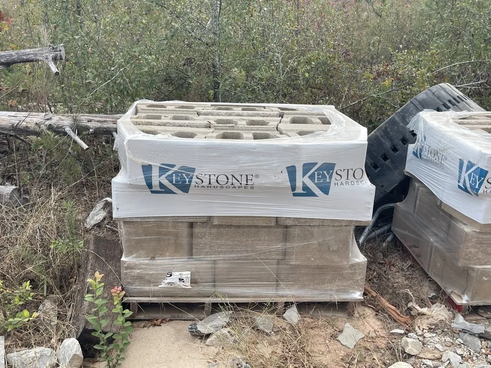 Local lawn care service experts serving Opelika, AL - Pielacuesta Landscaping