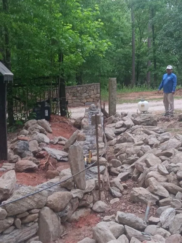 Reliable garden landscaping for beautiful yards in Opelika, AL by Pielacuesta Landscaping