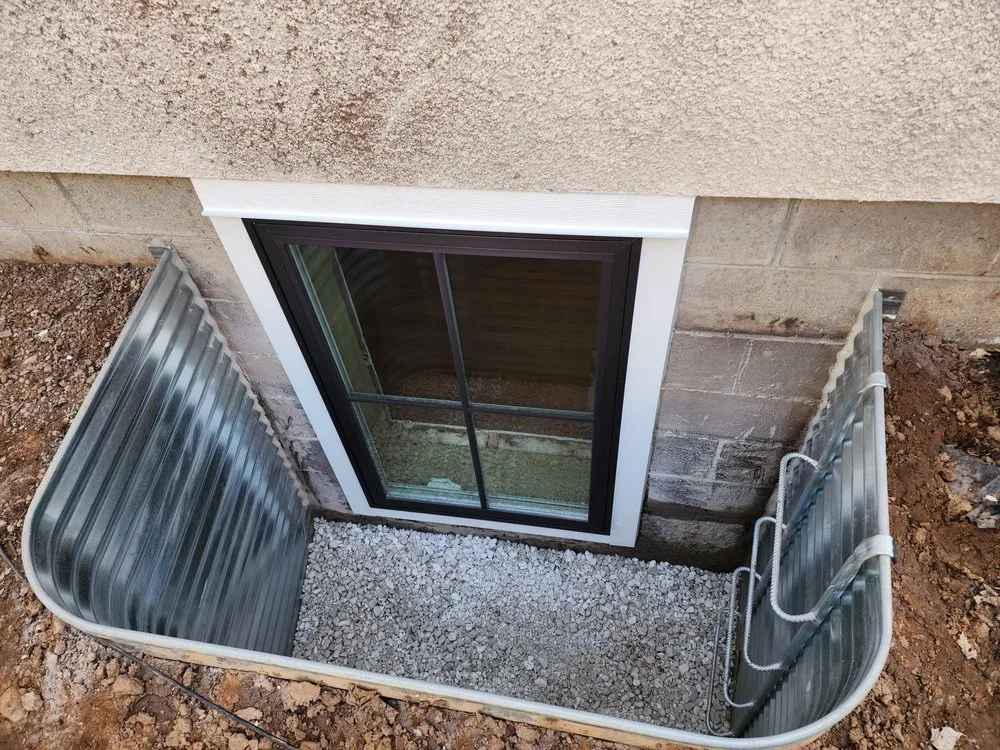 Professional yard cleanup service experts serving Osceola, WI - Pier Pergola