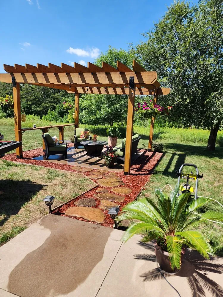 Professional lawn mowing service in Osceola, WI - Pier Pergola