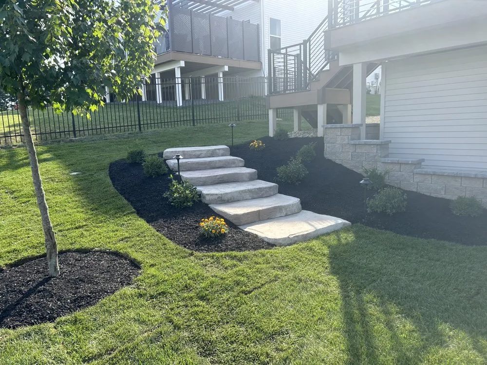 Custom lawn care service experts serving Aston, PA - Pierce L Shallis Landscaping & Design