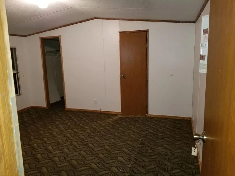 Expert lawn care service experts serving Bartlesville, OK - Pierce Services