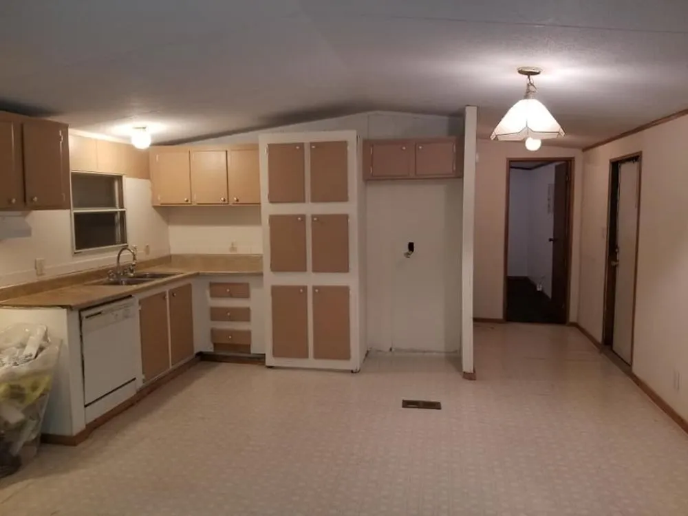 Affordable yard maintenance in Bartlesville, OK - Pierce Services