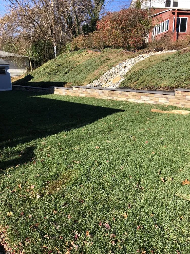 Professional yard maintenance in White Marsh, MD by PieScape