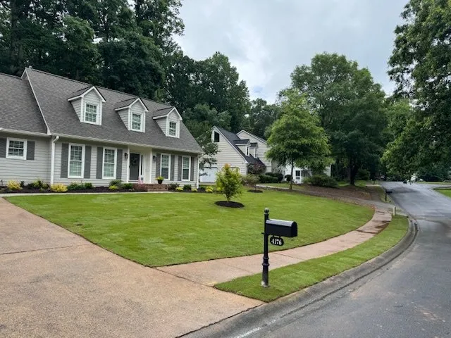 Trusted lawn mowing service in Atlanta, GA - Pike Nurseries