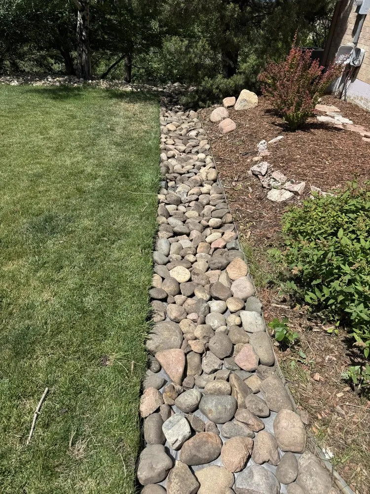 Top-rated outdoor landscaping experts serving Colorado Springs, CO - Pikes Peak Home and Yard