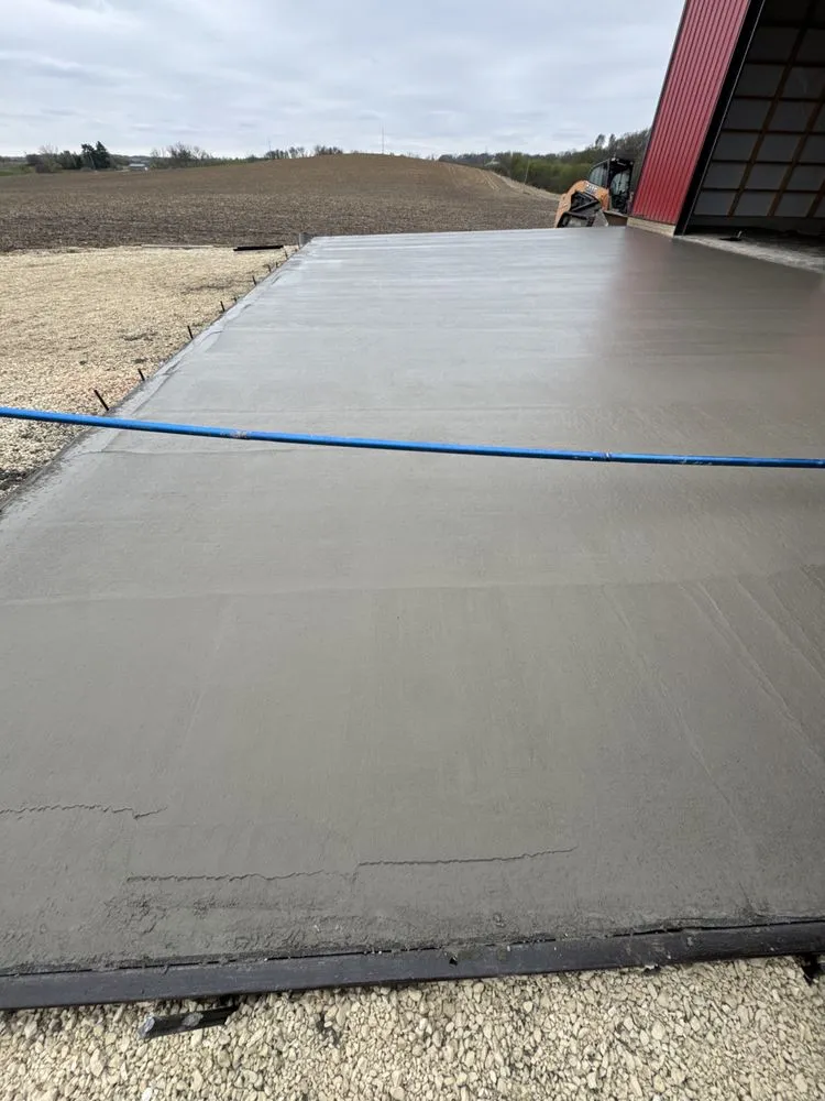 Custom yard cleanup service near you across Springville, IA - Pilipovic Construction