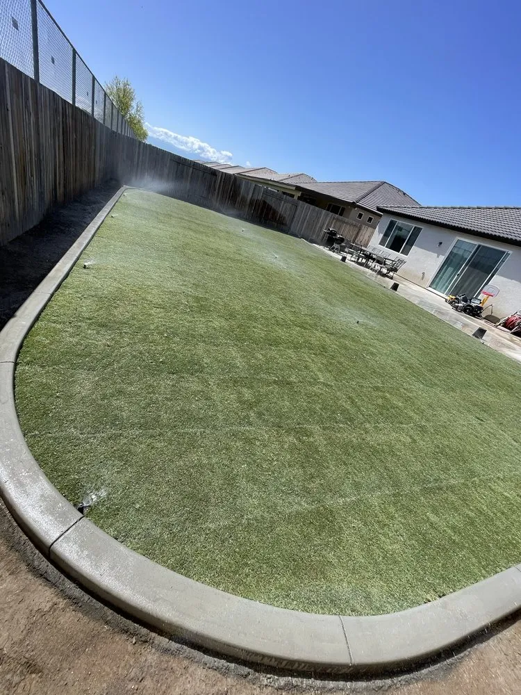Custom garden landscaping experts serving Bakersfield, CA - Pimentel Landscaping