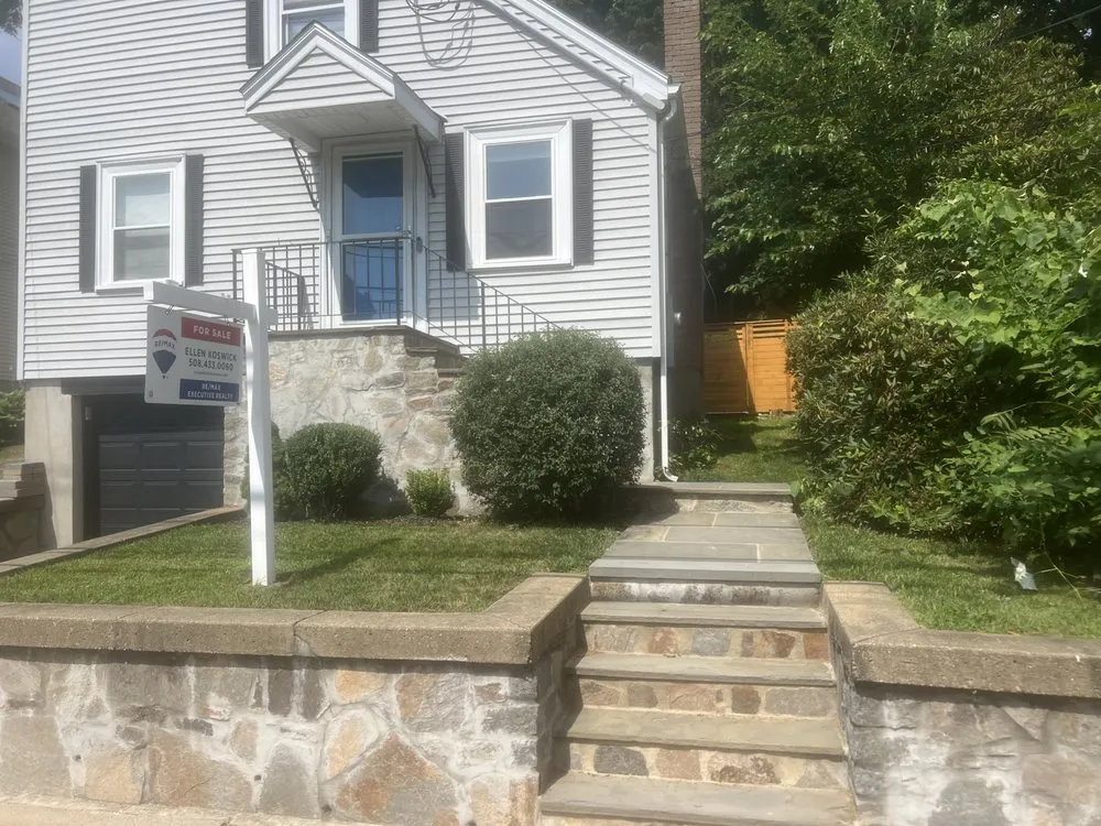 Local outdoor landscaping for homes in Holbrook, MA by Pimentel Landscaping